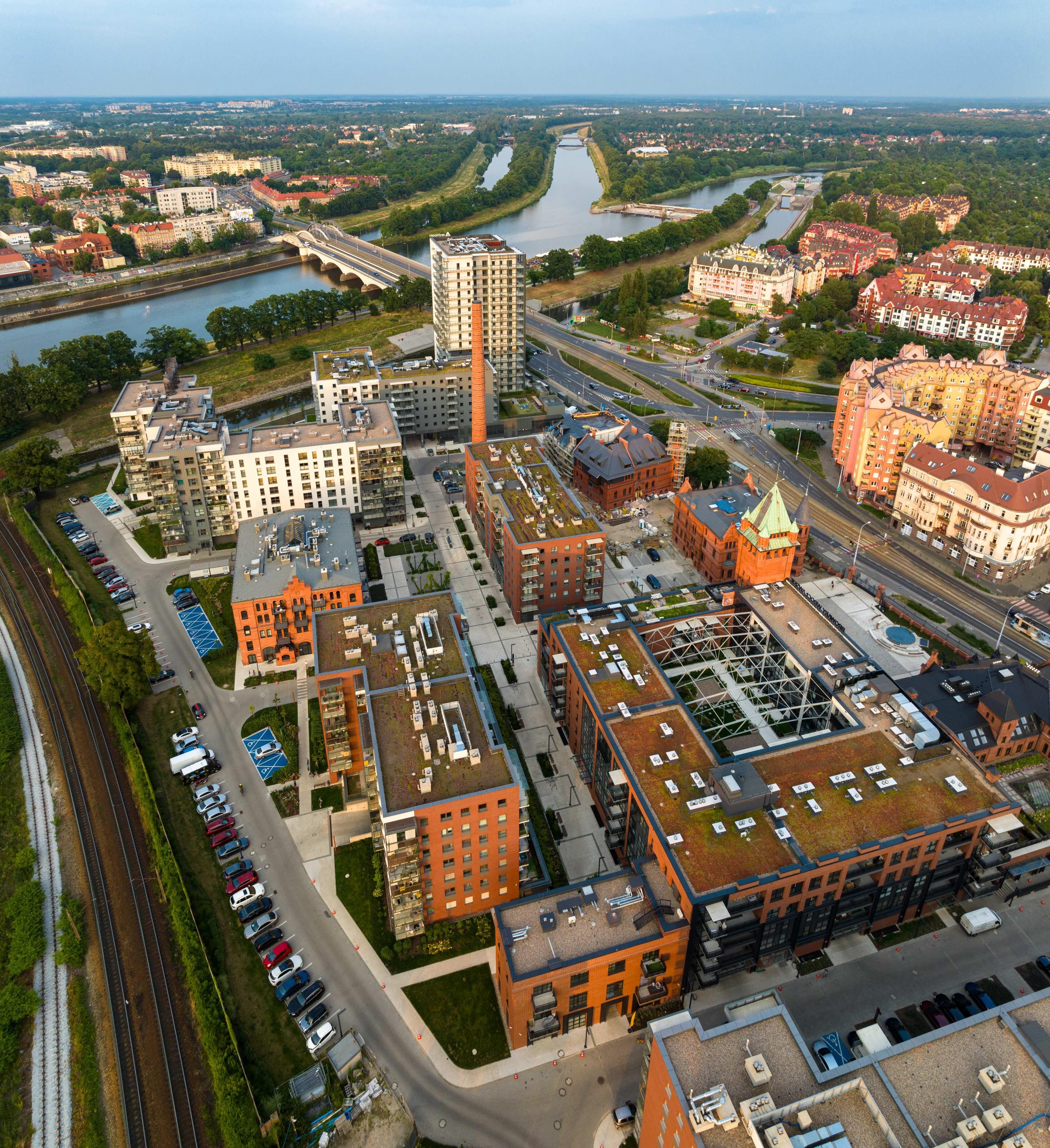 Browary Wrocławskie widok od zachodu dzień SRDK Studio Projekt.jpg