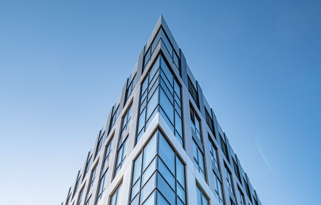Kadr nowoczesnego budynku
